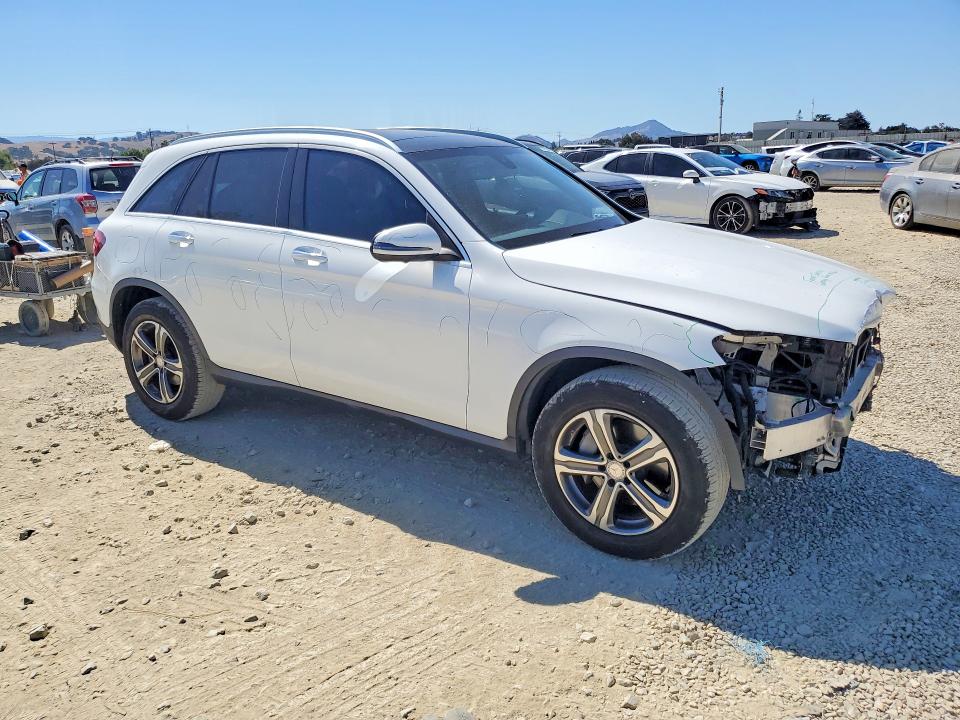 2017 Mercedes-benz Glc VIN WDC0G4JB2HF193161 COPART salvage auction — FRONT END, Ca - Salvage Certificate, sold $5,300 on 2026-07-16 (photo 4)