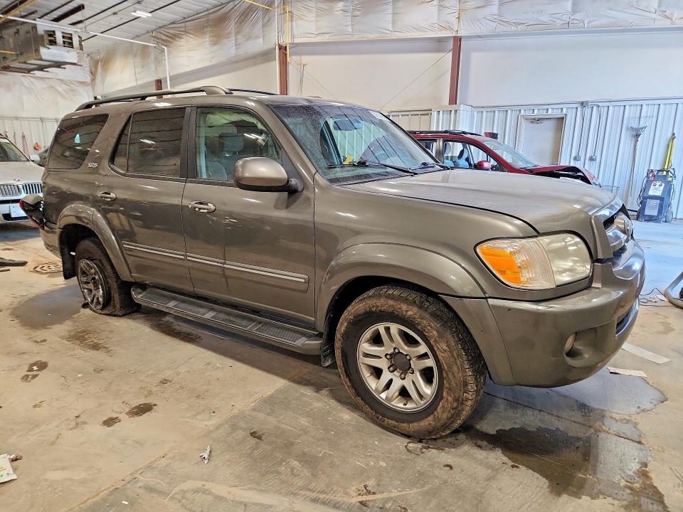 2007 Toyota Sequoia VIN 5TDBT44A97S279837 COPART salvage auction — REAR END, WI - JUNKED VEHICLE BILL OF SALE, sold $725 on 2026-07-22 (photo 4)