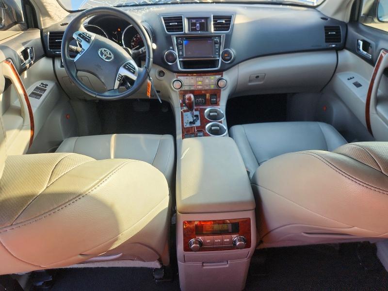 2013 Toyota Highlander VIN 5TDYK3EH9DS112585 COPART salvage auction — FRONT END, Tx - Salvage Vehicle Title, sold $4,700 on 2026-07-13 (photo 8)