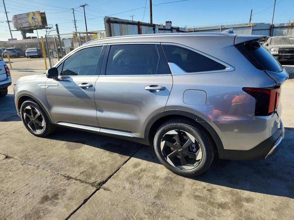 2025 Kia Sorento VIN KNDRH4JG5S5372734 COPART salvage auction — REAR END, Ca - Salvage Certificate, sold $16,700 on 2026-07-15 (photo 2)