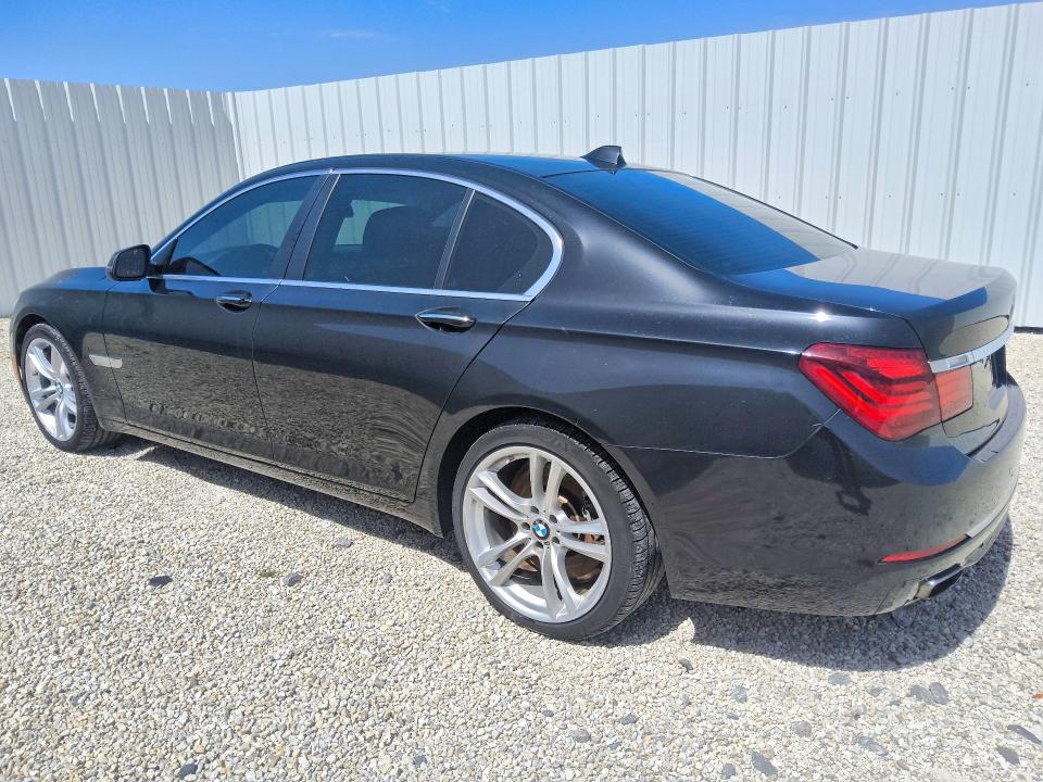 2013 BMW 7 series VIN WBAYA8C55DC996578 COPART salvage auction — MINOR DENT/SCRATCHES, FL - CERTIFICATE OF TITLE, sold $1,450 on 2026-08-04 (photo 2)