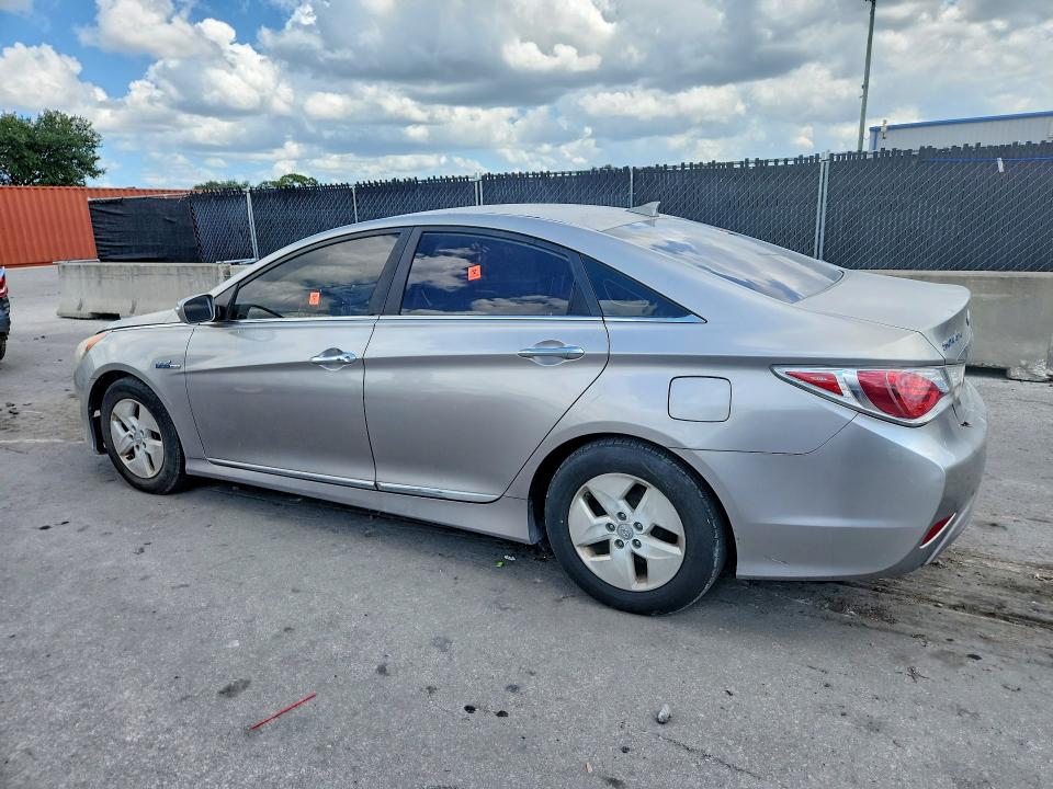 2012 Hyundai Sonata hybrid VIN KMHEC4A49CA038200 COPART salvage auction — MINOR DENT/SCRATCHES, Mt - Certificate Of Title, sold $500 on 2026-07-28 (photo 2)
