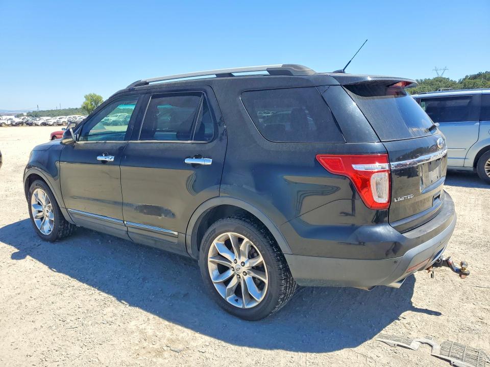 2012 Ford Explorer VIN 1FMHK8F83CGA28360 COPART salvage auction — MINOR DENT/SCRATCHES, Nv - Dis/Dlr/Exp Only Clean Title, sold $1,250 on 2026-07-24 (photo 2)