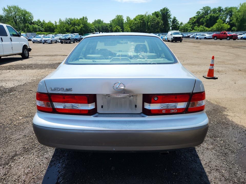 2001 Lexus Es 300 VIN JT8BF28G815109510 COPART salvage auction — SIDE, Ct - Cert Of Title-Salvage, sold $450 on 2026-07-10 (photo 6)