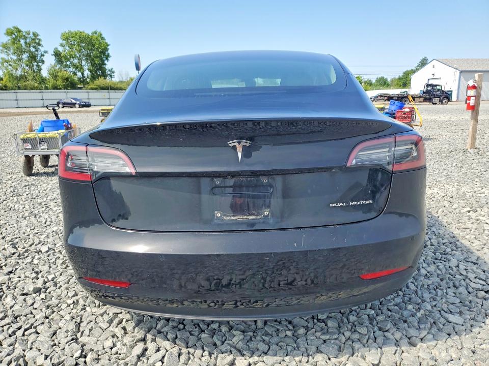 2018 Tesla Model 3 VIN 5YJ3E1EB0JF127252 COPART salvage auction — SIDE, Salvage Title, sold $1,650 on 2026-07-23 (photo 6)
