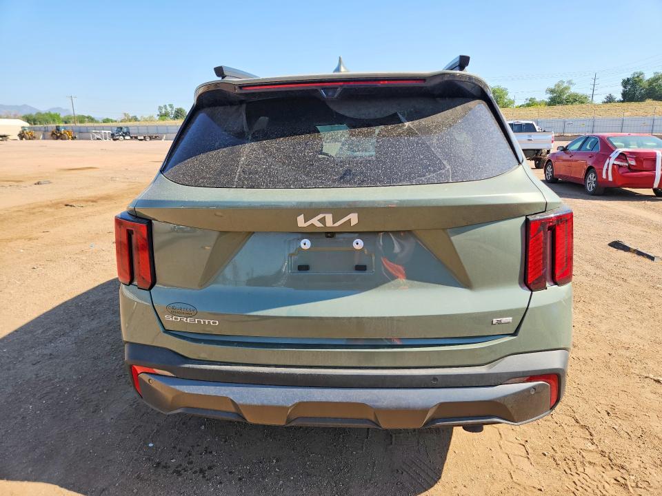 2024 Kia Sorento VIN 5XYRKDJFXRG254849 COPART salvage auction — SIDE, Co - Salvage Title, sold $14,200 on 2026-07-27 (photo 6)