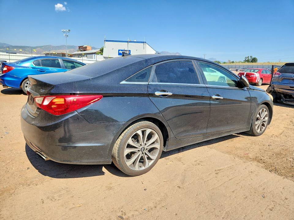 2013 Hyundai Sonata VIN 5NPEC4AB5DH682113 COPART salvage auction — MINOR DENT/SCRATCHES, Tx - Certificate Of Title, sold $325 on 2026-07-20 (photo 3)