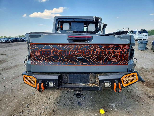 2022 Jeep Gladiator VIN 1C6JJTEG7NL167784 COPART salvage auction — ROLLOVER, VA - CERT OF TITLE - SALVAGE, sold $7,300 on 2026-07-29 (photo 6)