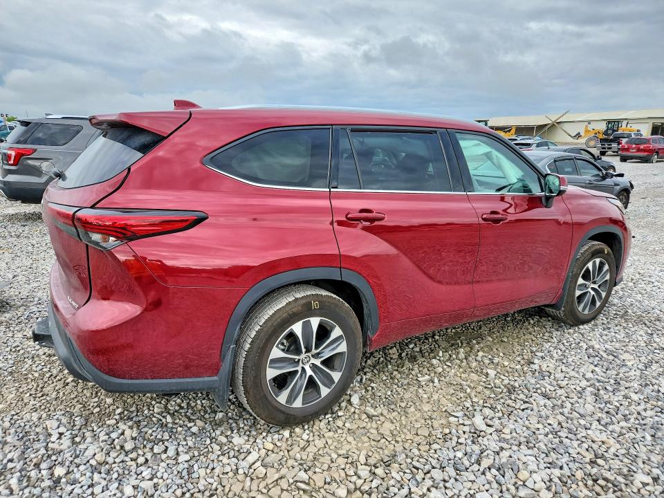 2020 Toyota Highlander VIN 5TDGZRBH1LS047292 COPART salvage auction — SIDE, Tn - Salvage Certificate, sold $3,400 on 2026-07-28 (photo 3)