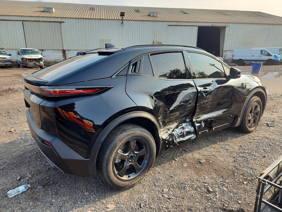 2026 Toyota C-hr VIN JTMAAAAD3TJ005913 COPART salvage auction — SIDE, Pa - Certificate Of Salvage, sold $16,600 on 2026-08-26 (photo 3)