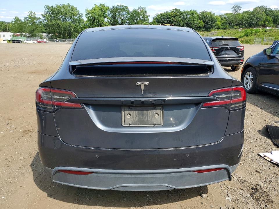 2022 Tesla Model x VIN 7SAXCDE50NF345395 COPART salvage auction — MINOR DENT/SCRATCHES, Ny - Mv-907A Salvage Certificate, sold $6,800 on 2026-07-30 (photo 6)
