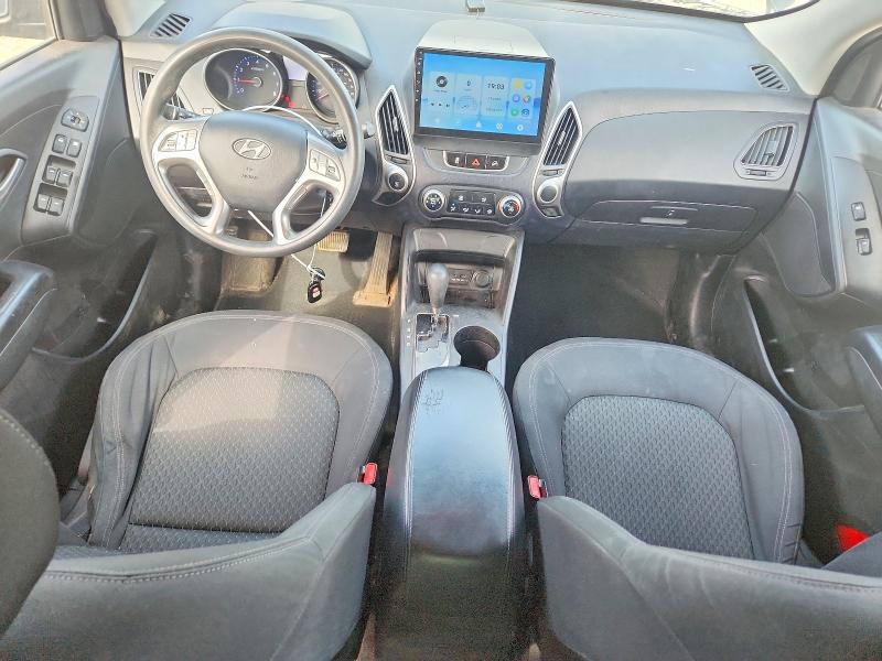 2011 Hyundai Tucson VIN KM8JT3AC3BU257814 COPART salvage auction — FRONT END, AB - BOS - SALVAGE, sold $150 on 2026-07-16 (photo 8)