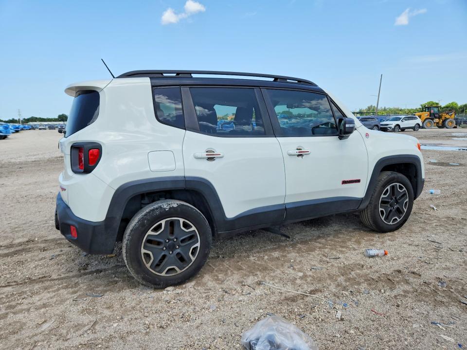 2016 Jeep Renegade VIN ZACCJBCT6GPD05308 COPART salvage auction — SIDE, Fl - Cert Of Ttl-Rebuilt&Slvg Rbld, sold $35 on 2026-07-28 (photo 3)