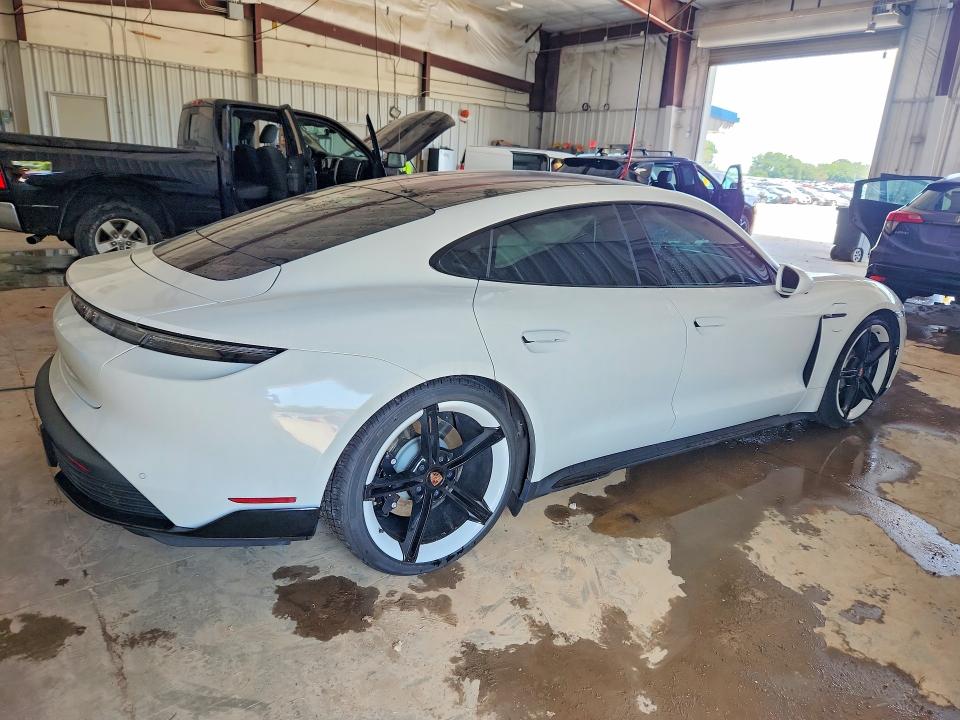 2021 Porsche Taycan VIN WP0AB2Y12MSA43646 COPART salvage auction — SIDE, Wi - Cert Of Title-Claim Paid, sold $27,250 on 2026-08-10 (photo 3)