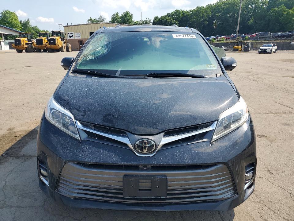 2019 Toyota Sienna VIN 5TDDZ3DC9KS214725 COPART salvage auction — INTERIOR BURN, Wv - Salvage Certificate Fire, sold $4,800 on 2026-07-14 (photo 5)