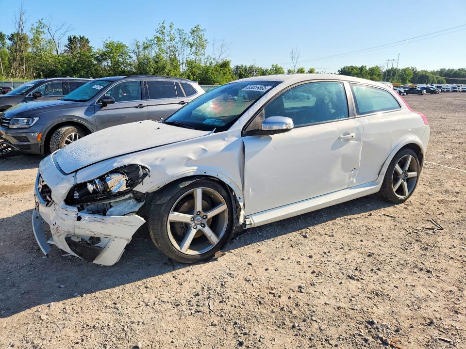 2011 Volvo C30 VIN YV1672MK4B2233801 COPART salvage auction — FRONT END, NY - MV-907A SALVAGE CERTIFICATE, sold $275 on 2026-08-17 (photo 1)