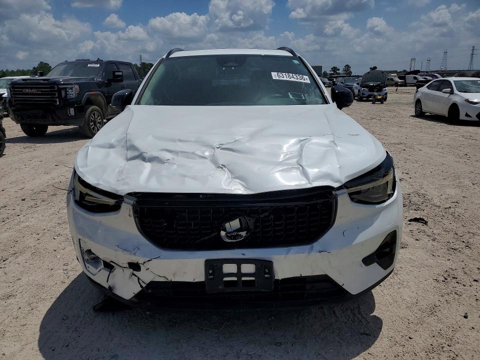 2023 Volvo Xc40 VIN YV4L12UX2P2977293 COPART salvage auction — FRONT END, Tx - Salvage Vehicle Title, sold $9,700 on 2026-08-18 (photo 5)