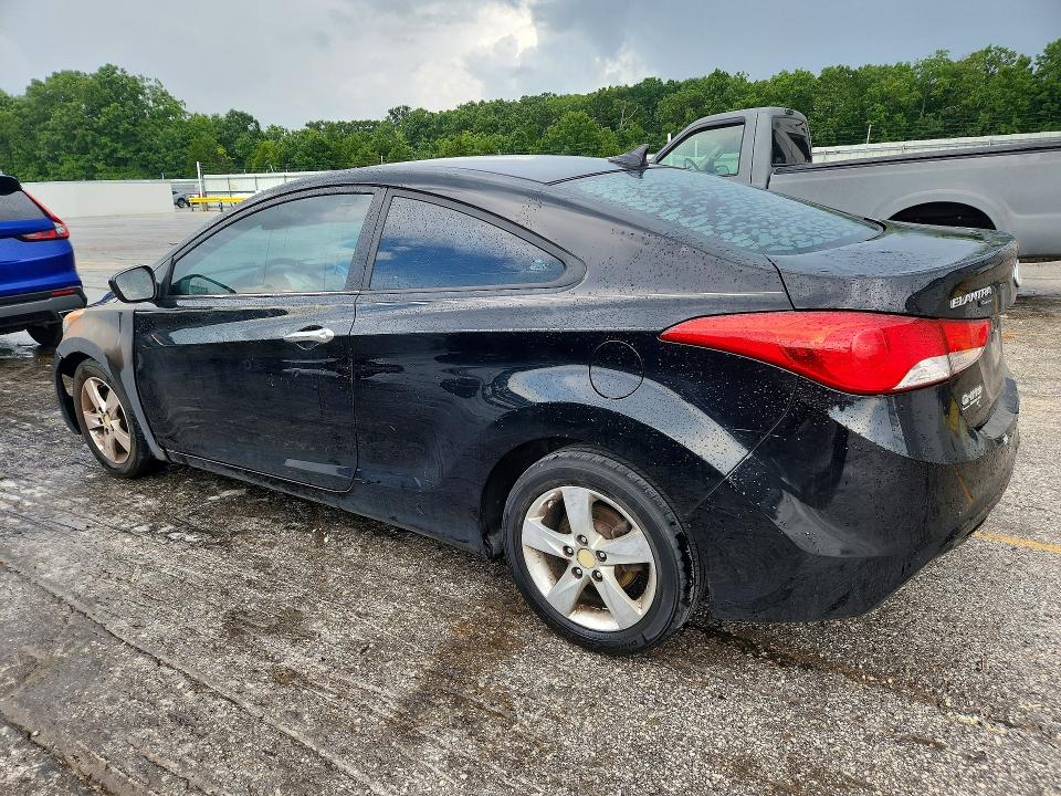 2013 Hyundai Elantra VIN KMHDH6AE2DU009381 COPART salvage auction — FRONT END, MO - CERT OF TITLE-PRIOR SALVAGE, sold $400 on 2026-07-27 (photo 2)