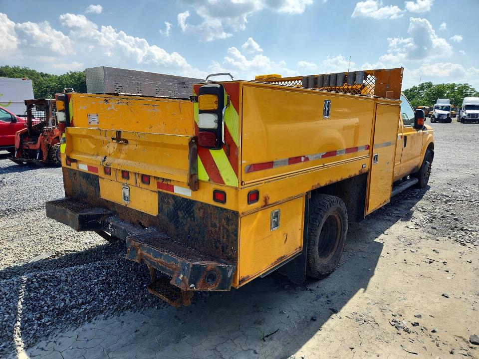 2015 Ford F-350 super duty VIN 1FD8W3G66FEA42872 COPART salvage auction — MINOR DENT/SCRATCHES, Pa - Cert Of Title (P), sold $2,150 on 2026-07-08 (photo 3)