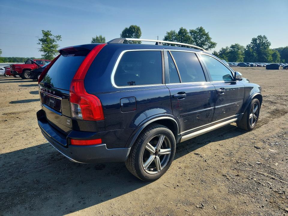2010 Volvo Xc90 VIN YV4982CT2A1566056 COPART salvage auction — BURN, Nj - Cert Of Title-Salvage, sold $400 on 2026-08-10 (photo 3)