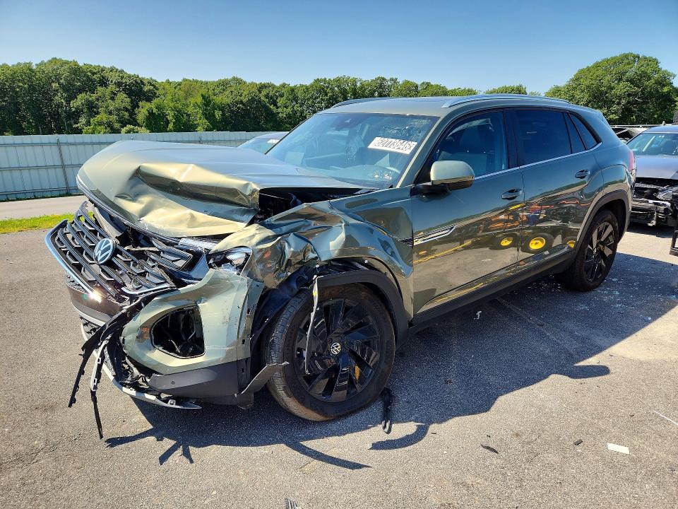 2025 Volkswagen Atlas cross sport VIN 1V2KE2CA6SC229499 — COPART salvage auction photo