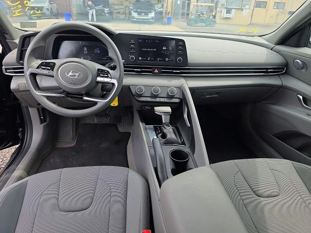 2025 Hyundai Elantra VIN KMHLL4DG7SU886909 COPART salvage auction — SIDE, Nj - Cert Of Title-Salvage, sold $7,700 on 2026-07-21 (photo 9)