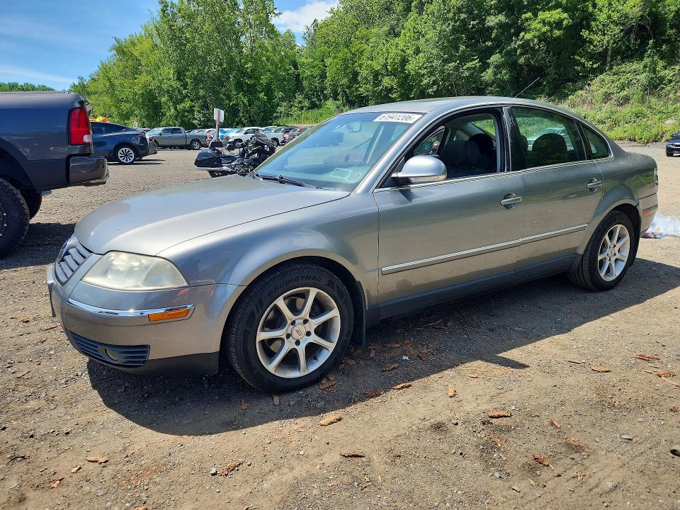 2004 Volkswagen Passat VIN WVWPD63B44E296586 COPART salvage auction — REAR END, NY - MV-907A SALVAGE CERTIFICATE, sold $350 on 2026-07-28 (photo 1)
