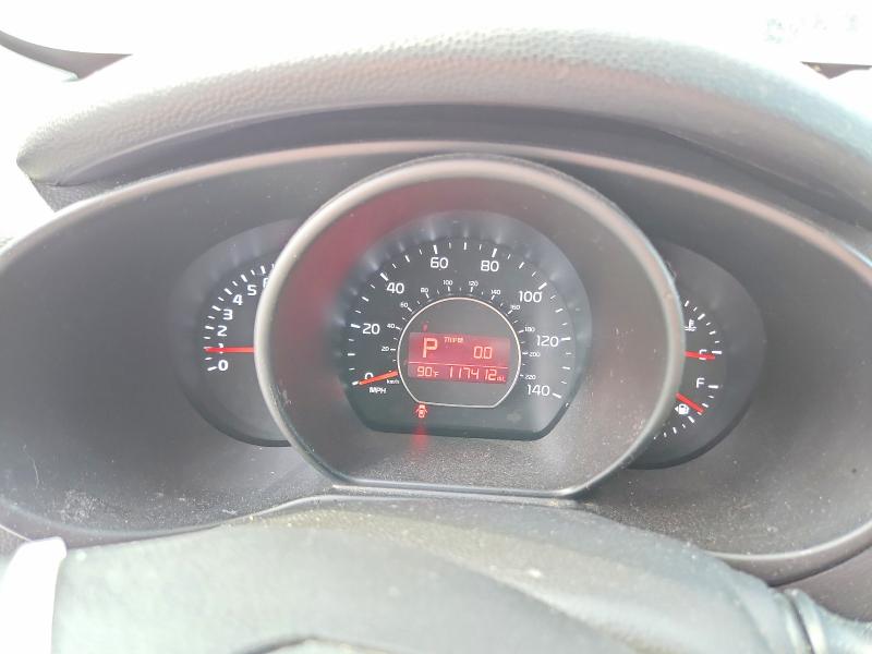 2017 Kia Soul VIN KNDJN2A27H7428541 COPART salvage auction — MINOR DENT/SCRATCHES, Oh - Certificate Of Title, sold $875 on 2026-07-17 (photo 9)