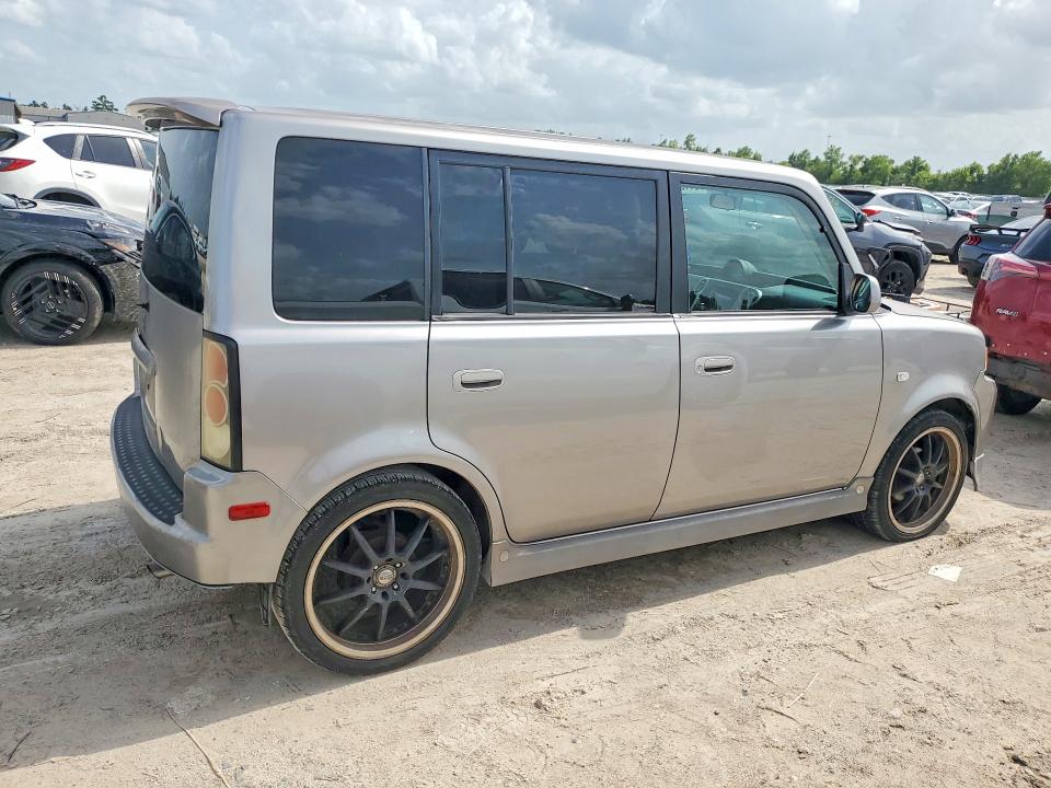 2006 Toyota Scion VIN JTLKT334X64097942 COPART salvage auction — NORMAL WEAR, TX - CERTIFICATE OF TITLE, sold $200 on 2026-07-21 (photo 3)