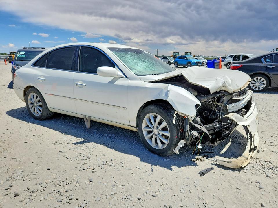 2006 Hyundai Azera VIN KMHFC46F96A114999 COPART salvage auction — FRONT END, Co - Public - Salvage Title, sold $300 on 2026-07-28 (photo 4)