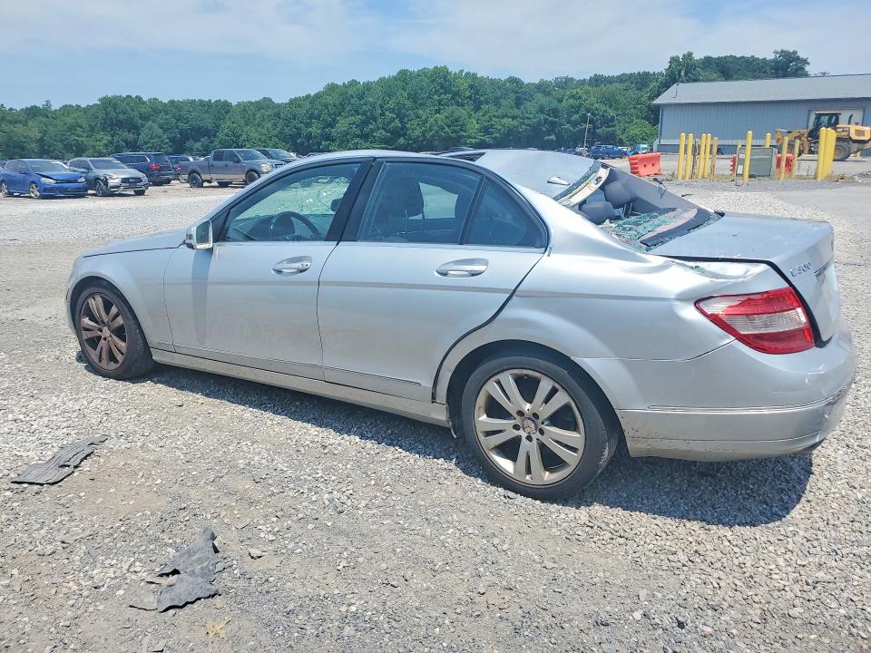 2011 Mercedes-benz C class VIN WDDGF8BB8BR167270 COPART salvage auction — ROOF, PA - CERT OF SALV-R=RECONSTRUCTED, sold $400 on 2026-08-13 (photo 2)