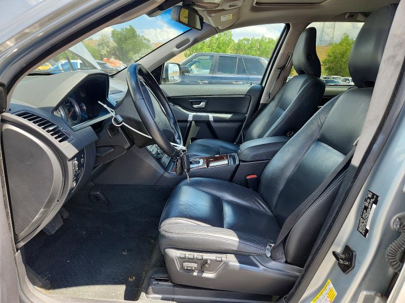 2014 Volvo Xc90 VIN YV4952CZ1E1688698 COPART salvage auction — REAR END, Co - Salvage Title, sold $725 on 2026-08-10 (photo 7)