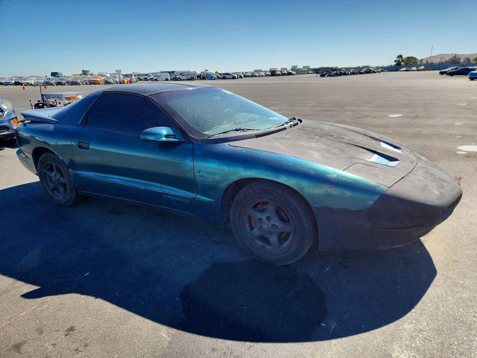 1997 Pontiac Firebird VIN 2G2FS22K3V2203442 COPART salvage auction — REAR END, CA - DIS/DLR/EXP ONLY CLEAN TITLE, sold $50 on 2026-08-31 (photo 4)