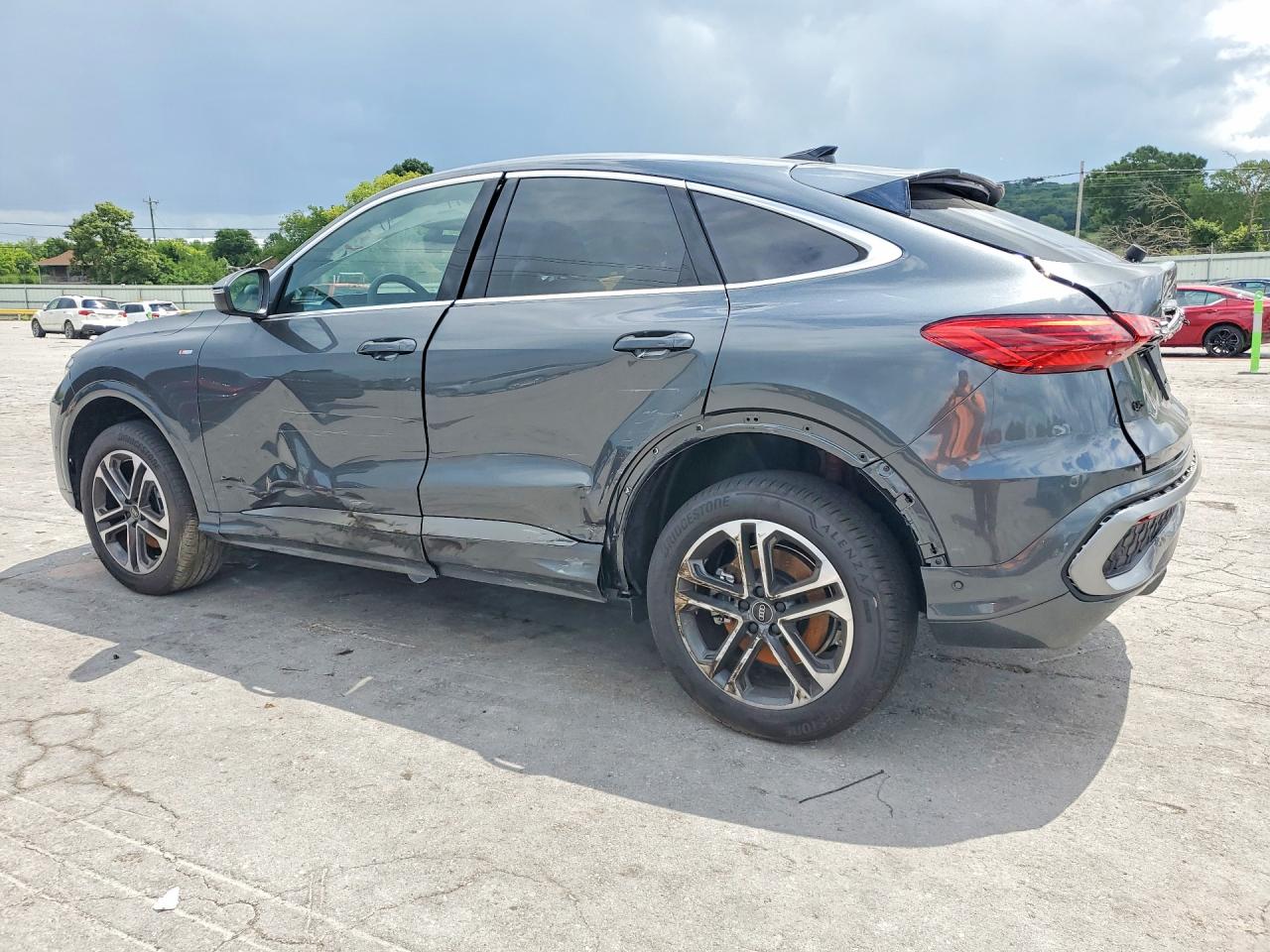 2026 Audi Q5 Sportback VIN WA1DAAGU7T2008533 COPART salvage auction — Rear End, TN - SALVAGE CERTIFICATE, sold $24,500 on 2026-08-17 (photo 2)