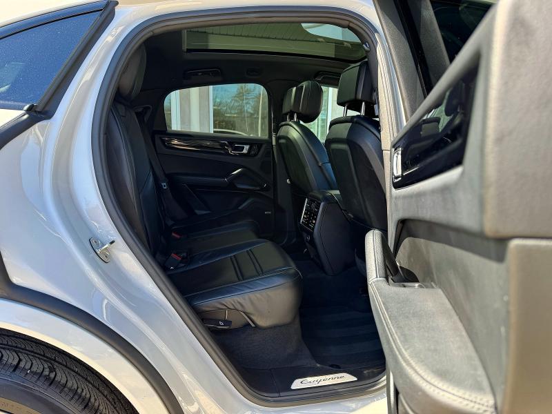 2023 Porsche VIN WP1BA2AY6PDA25539 COPART salvage auction — NORMAL WEAR, Ny - Certificate Of Title (P), sold $44,250 on 2026-07-27 (photo 6)
