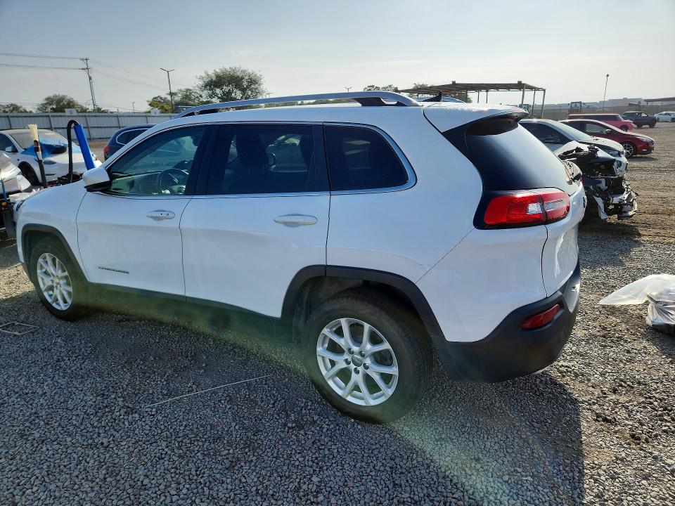 2017 Jeep Cherokee VIN 1C4PJLCS4HW623995 COPART salvage auction — FRONT END, Salvage Title, sold $325 on 2026-07-24 (photo 2)