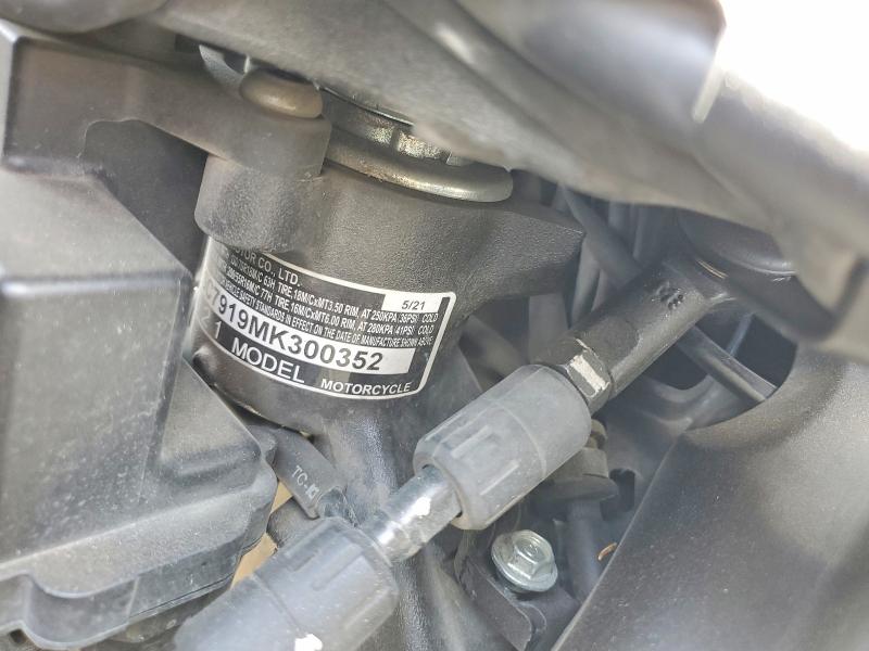 2021 Honda Gl1800c VIN JH2SC7919MK300352 COPART salvage auction — FRONT END, Tx - Salvage Vehicle Title, sold $7,200 on 2026-08-27 (photo 9)