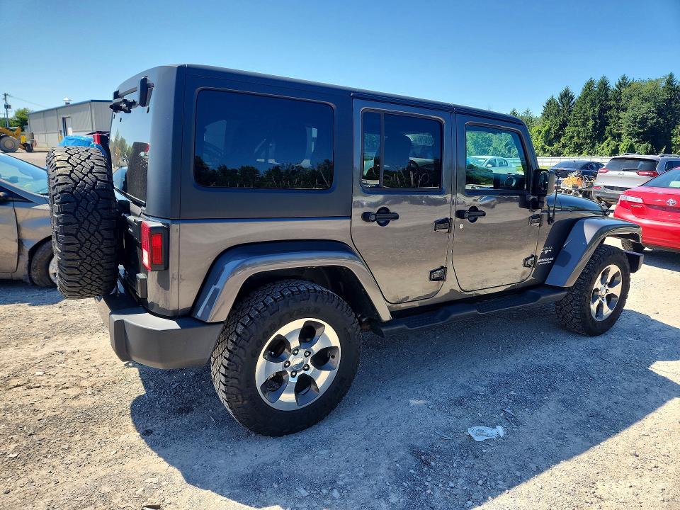 2017 Jeep Wrangler / VIN 1C4BJWEG7HL553026 COPART salvage auction — NORMAL WEAR, Ny - Certificate Of Title (P), sold $9,500 on 2026-08-16 (photo 3)