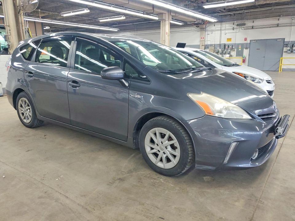 2013 Toyota Prius VIN JTDZN3EU3D3205774 COPART salvage auction — MINOR DENT/SCRATCHES, Il - Certificate Of Title, sold $3,200 on 2026-07-13 (photo 4)