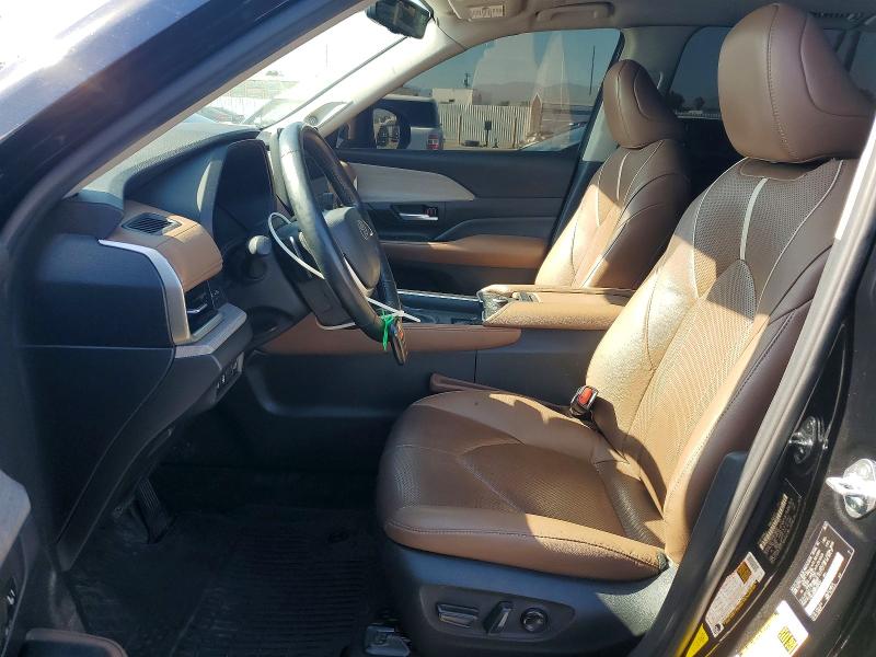 2024 Toyota Highlander VIN 5TDAAAB58RS007627 COPART salvage auction — REAR END, Ca - Salvage Certificate, sold $19,000 on 2026-09-08 (photo 7)