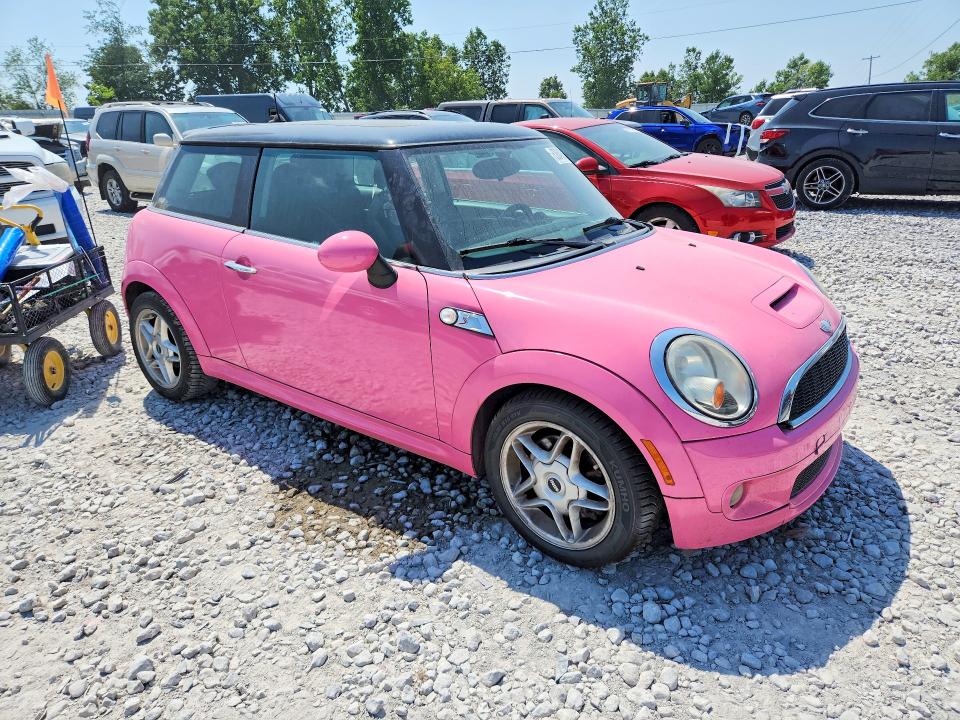 2008 Mini Cooper VIN WMWMF73598TV37537 COPART salvage auction — UNDERCARRIAGE, Mi - Certificate Of Title, sold $1,150 on 2026-08-13 (photo 4)