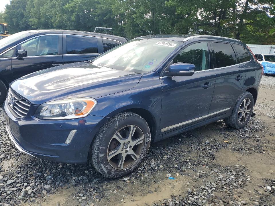 2015 Volvo Xc60 VIN YV4902RB8F2576582 COPART salvage auction — SIDE, Salvage Title, sold $5,700 on 2026-08-13 (photo 1)