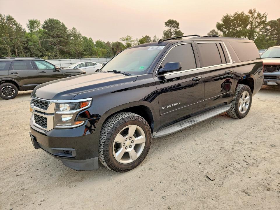2015 Chevrolet Suburban VIN 1GNSKJKC8FR169078 — COPART salvage auction photo