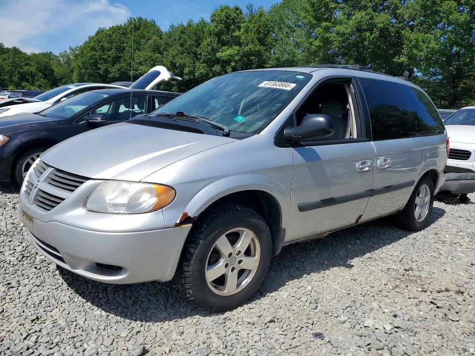 2006 Dodge Caravan VIN 1D4GP45R36B502140 COPART salvage auction — MINOR DENT/SCRATCHES, MA - CERTIFICATE OF TITLE, sold $400 on 2026-07-30 (photo 1)