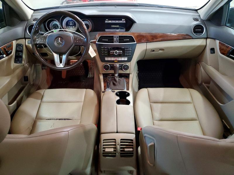 2012 Mercedes-benz C-klasse VIN WDDGF8BB8CA640259 COPART salvage auction — REAR END, CT - CERT OF TITLE-SALVAGE, sold $1,000 on 2026-08-13 (photo 8)