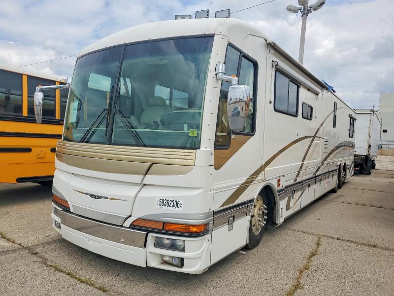 1999 Spartan motors Motorhome 4vz VIN 4VZAT179XXC029230 COPART salvage auction — VANDALISM, OH - CERT OF TITLE-SALVAGE, sold $1,350 on 2026-07-16 (photo 2)