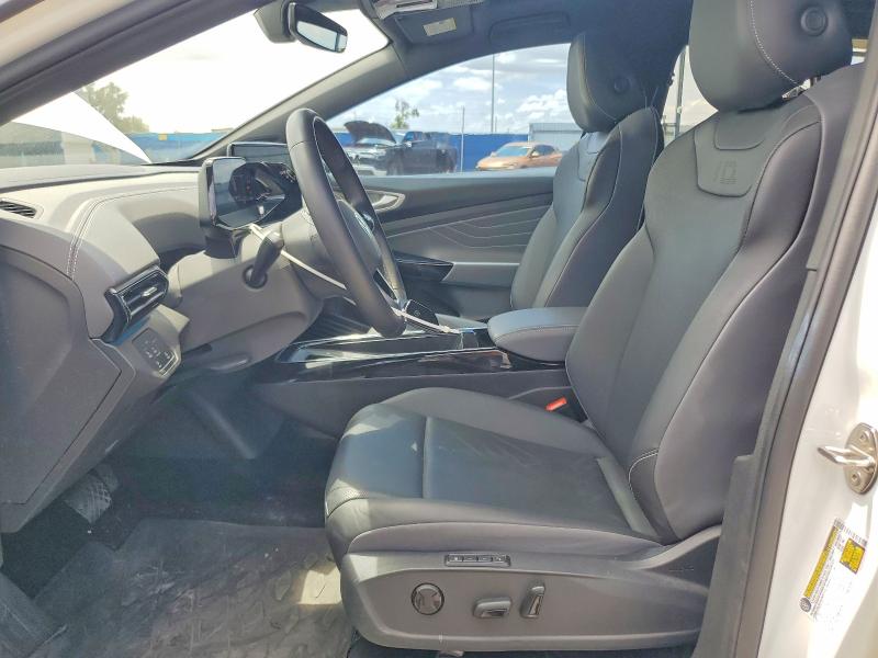 2024 Volkswagen Id.4 VIN 1V25MPE85RC009675 COPART salvage auction — FRONT END, Tx - Salvage Vehicle Title, sold $11,700 on 2026-09-04 (photo 7)
