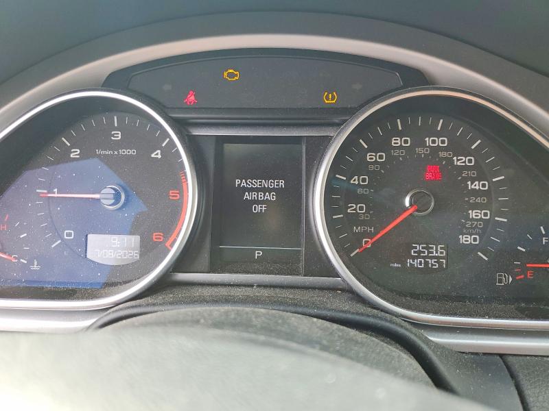 2012 Audi Q7 VIN WA1LMAFE6CD008170 COPART salvage auction — MINOR DENT/SCRATCHES, Dc - Certificate Of Title (P), sold $3,200 on 2026-07-28 (photo 9)