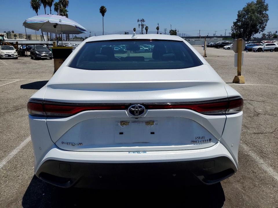 2022 Toyota Mirai VIN JTDAAAAA6NA006210 COPART salvage auction — MINOR DENT/SCRATCHES, Ca - Dis/Dlr/Exp Only Clean Title, sold $2,000 on 2026-07-31 (photo 6)