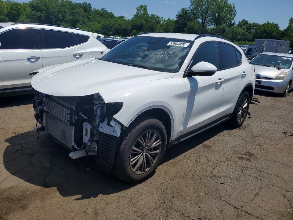 2022 Alfa romeo Stelvio VIN ZASPAKAN8N7D25017 COPART salvage auction — FRONT END, Ct - Cert Of Title-Salvage, sold $7,400 on 2026-07-10 (photo 1)